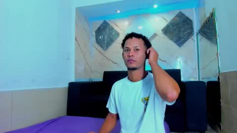 Snapshot of moreno_dream1 chatting on March 16, 2026, 4:07 am Danny online show from March 16, 2026, 4:07 am