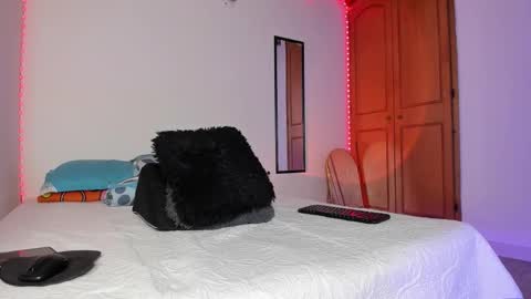 Snapshot of morenosiam chatting on November 9, 2025, 10:52 pm morenosiam online show from November 9, 2025, 10:52 pm