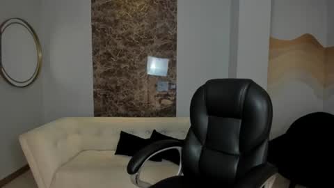 Snapshot of morganhicks chatting on June 11, 2026, 10:46 am Morgan Hicks online show from June 11, 2026, 10:46 am