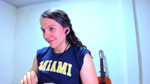 Snapshot of morning_littlestart chatting on September 23, 2025, 1:52 am Morning start online show from September 23, 2025, 1:52 am