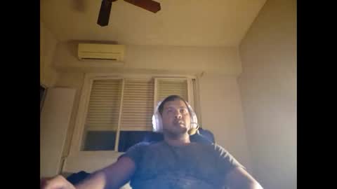 Snapshot of morocho777 chatting on February 27, 2025, 4:31 am Bruno online show from February 27, 2025, 4:31 am