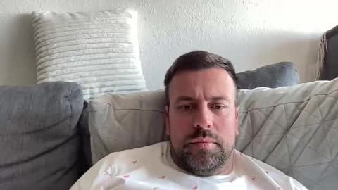 Snapshot of morty87geil chatting on April 15, 2026, 9:05 am morty87geil online show from April 15, 2026, 9:05 am