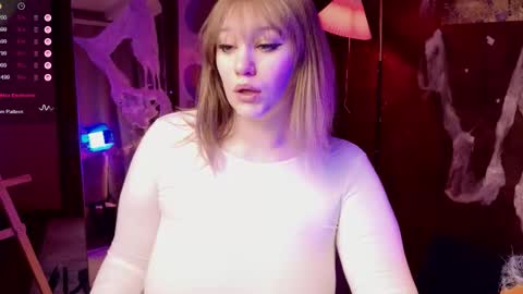 Snapshot of morvelyn chatting on October 31, 2025, 4:30 pm morvelyn online show from October 31, 2025, 4:30 pm