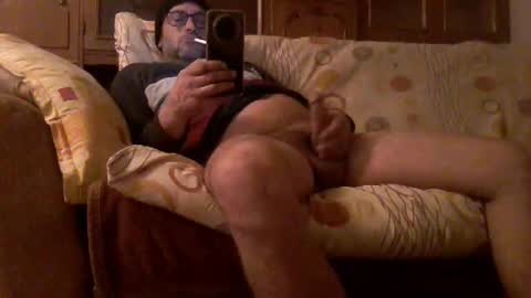 Snapshot of mospeleu chatting on March 3, 2025, 1:42 pm Nomadu online show from March 3, 2025, 1:42 pm