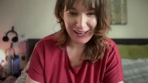Snapshot of mossy_mommy chatting on June 19, 2026, 3:05 pm Mossy Mommy online show from June 19, 2026, 3:05 pm