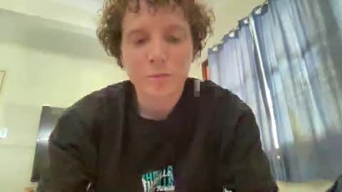 Snapshot of mosterr325 chatting on January 28, 2025, 1:18 am mosterr325 online show from January 28, 2025, 1:18 am