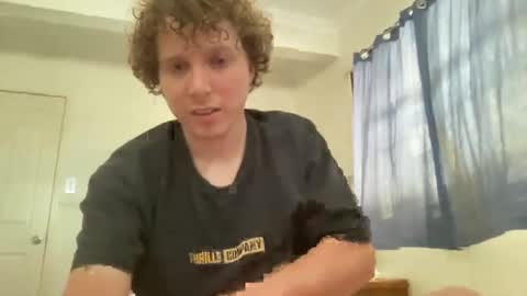 Snapshot of mosterr325 chatting on February 26, 2025, 2:04 am mosterr325 online show from February 26, 2025, 2:04 am