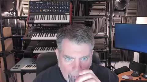Snapshot of mostly_unbothered chatting on June 26, 2026, 10:41 am mostly_unbothered online show from June 26, 2026, 10:41 am