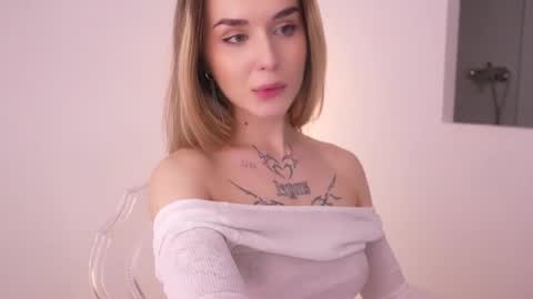 Snapshot of motherlode_ chatting on November 28, 2025, 5:15 pm MIRA online show from November 28, 2025, 5:15 pm