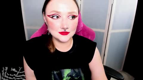 Snapshot of motorkate chatting on October 1, 2025, 2:17 am motorkate online show from October 1, 2025, 2:17 am