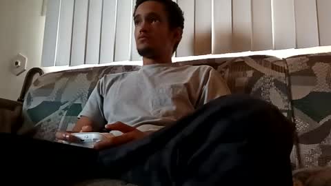 mouli23r online show from December 4, 2024, 7:34 pm