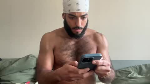 Snapshot of mountaiden chatting on September 21, 2025, 3:02 pm mountaiden online show from September 21, 2025, 3:02 pm