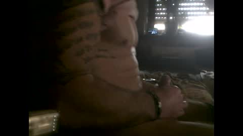 Snapshot of mowgli1977 chatting on January 29, 2025, 11:30 am mowgli1977 online show from January 29, 2025, 11:30 am