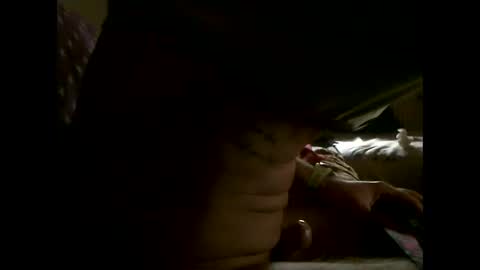 Snapshot of mowgli1977 chatting on February 6, 2025, 10:48 am mowgli1977 online show from February 6, 2025, 10:48 am