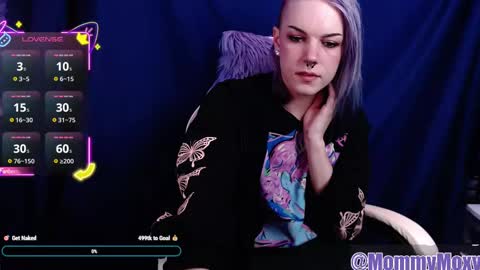 Moxy online show from November 16, 2025, 6:57 pm