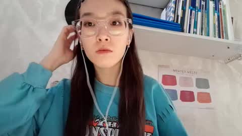 Karla online show from November 25, 2025, 9:31 am