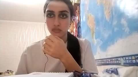 Snapshot of mozellesoomaroo chatting on November 27, 2025, 7:38 pm Karla online show from November 27, 2025, 7:38 pm