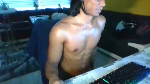 Snapshot of mozeyxxx chatting on November 13, 2025, 2:16 pm Mozey online show from November 13, 2025, 2:16 pm