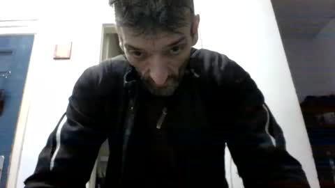 mppempis81 online show from April 5, 2026, 9:45 pm