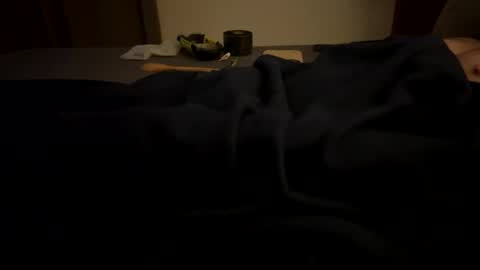 Snapshot of mps908 chatting on December 22, 2025, 12:57 pm Sequoia-Cocked Hombre de Sur online show from December 22, 2025, 12:57 pm