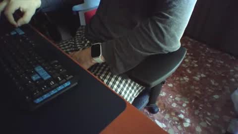 Snapshot of mr0699hotboy chatting on November 4, 2025, 11:20 am mr0699hotboy online show from November 4, 2025, 11:20 am