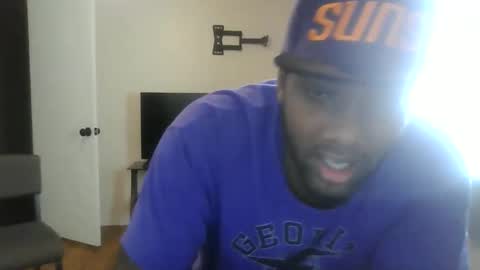 Mr2freshlove online show from October 13, 2025, 8:58 am