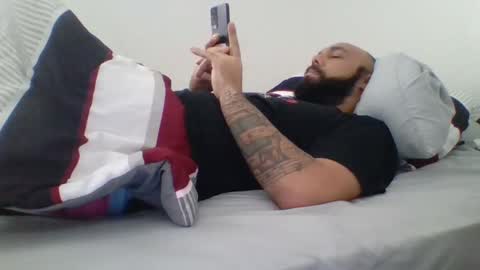 Snapshot of mr8plus chatting on January 10, 2025, 5:02 pm Mr8 online show from January 10, 2025, 5:02 pm