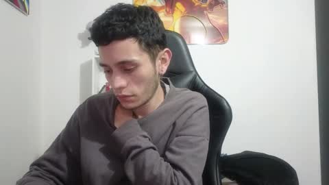 Snapshot of mr_andresr chatting on February 14, 2026, 3:47 am Andy online show from February 14, 2026, 3:47 am