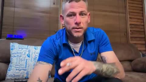 Snapshot of mr_anonymous025 chatting on February 7, 2026, 12:25 am mr_anonymous025 online show from February 7, 2026, 12:25 am