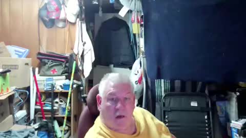 mr_canoe_licker_69 online show from January 1, 2025, 8:58 pm