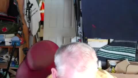 mr_canoe_licker_69 online show from January 24, 2025, 6:35 pm