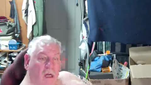 mr_canoe_licker_69 online show from February 27, 2025, 4:53 pm