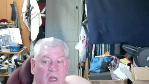 mr_canoe_licker_69 online show from March 10, 2025, 8:56 pm