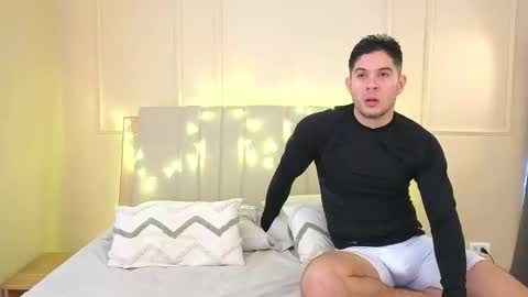 Snapshot of mr_danni_ chatting on December 2, 2025, 6:47 pm Danny Aleja online show from December 2, 2025, 6:47 pm