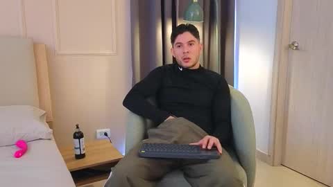 Snapshot of mr_danni_ chatting on March 3, 2026, 5:52 pm Danny Aleja online show from March 3, 2026, 5:52 pm