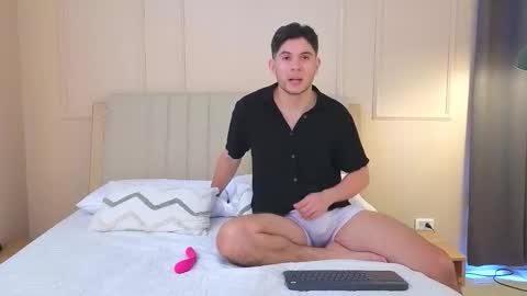 Danny  Aleja online show from March 15, 2026, 7:20 pm