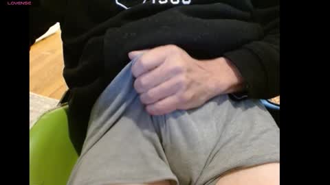 Snapshot of mr_longfellow chatting on January 16, 2026, 5:39 pm mr_longfellow online show from January 16, 2026, 5:39 pm