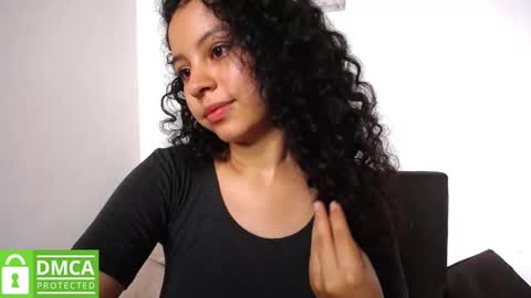 Snapshot of mr_mrscurie chatting on February 8, 2025, 3:00 pm Mr Mrs Curie online show from February 8, 2025, 3:00 pm