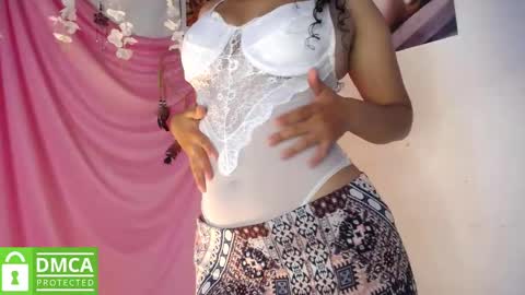 Snapshot of mr_mrscurie chatting on October 4, 2025, 3:32 pm Mr Mrs Curie online show from October 4, 2025, 3:32 pm