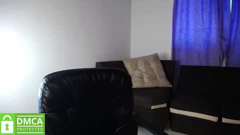 Mr  Mrs Curie online show from November 22, 2025, 5:34 pm