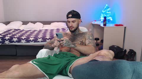 Snapshot of mr_nobody313 chatting on December 8, 2024, 9:13 am mr_nobody313 online show from December 8, 2024, 9:13 am