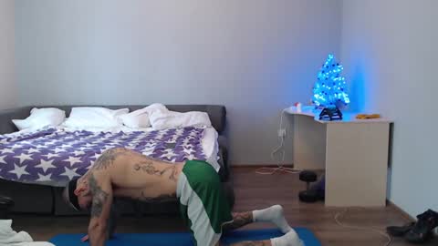 Snapshot of mr_nobody313 chatting on December 12, 2024, 9:19 am mr_nobody313 online show from December 12, 2024, 9:19 am