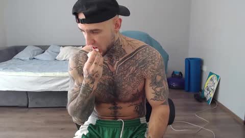 Snapshot of mr_nobody313 chatting on February 24, 2025, 8:06 am mr_nobody313 online show from February 24, 2025, 8:06 am