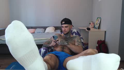 Snapshot of mr_nobody313 chatting on February 27, 2025, 12:13 pm mr_nobody313 online show from February 27, 2025, 12:13 pm