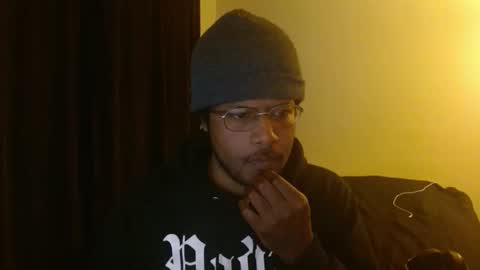 Snapshot of mr_nobody_100 chatting on January 14, 2026, 10:43 am mr_nobody_100 online show from January 14, 2026, 10:43 am