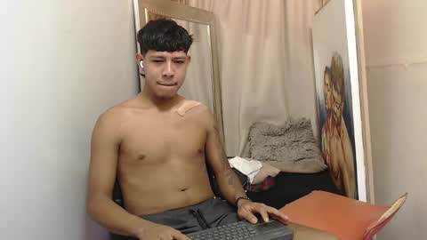 Snapshot of mr_stiven_ chatting on November 29, 2025, 2:58 am mr_stiven_ online show from November 29, 2025, 2:58 am