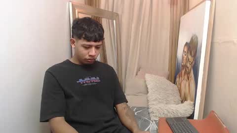 Snapshot of mr_stiven_ chatting on December 15, 2025, 2:16 am mr_stiven_ online show from December 15, 2025, 2:16 am