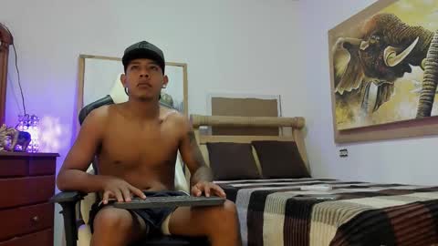 Snapshot of mr_stiven_ chatting on March 13, 2026, 4:08 am mr_stiven_ online show from March 13, 2026, 4:08 am