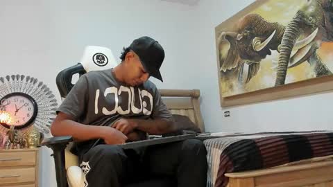 Snapshot of mr_stiven_ chatting on March 20, 2026, 7:35 am mr_stiven_ online show from March 20, 2026, 7:35 am