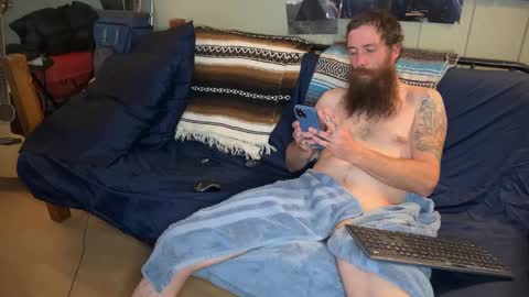 Snapshot of mr_valdor chatting on January 9, 2025, 11:24 pm Valdor online show from January 9, 2025, 11:24 pm